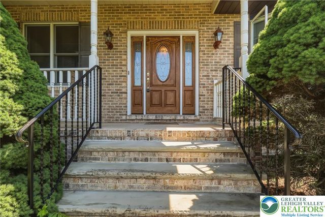 5217 Cider Press Road, North Whitehall Twp, PA 18078