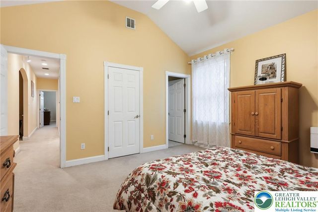 5217 Cider Press Road, North Whitehall Twp, PA 18078
