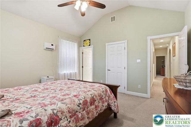 5217 Cider Press Road, North Whitehall Twp, PA 18078