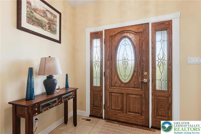 5217 Cider Press Road, North Whitehall Twp, PA 18078