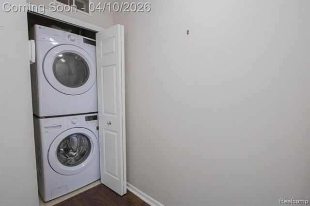 68 W Bethune Street, Detroit, MI 48202