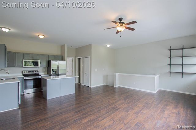 68 W Bethune Street, Detroit, MI 48202