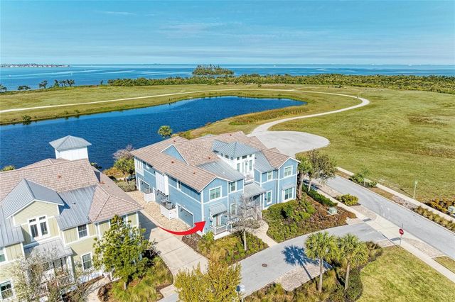 226 SAPPHIRE LAKE DRIVE 201, Bradenton, FL 34209