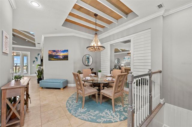 226 SAPPHIRE LAKE DRIVE 201, Bradenton, FL 34209