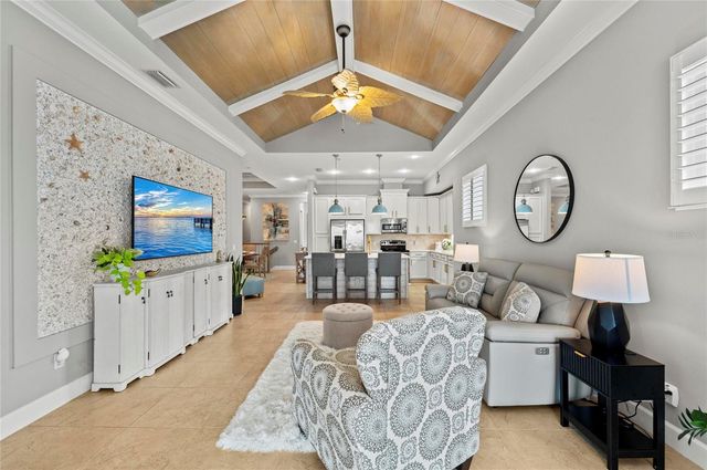 226 SAPPHIRE LAKE DRIVE 201, Bradenton, FL 34209