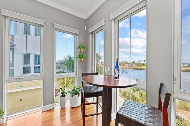 226 SAPPHIRE LAKE DRIVE 201, Bradenton, FL 34209