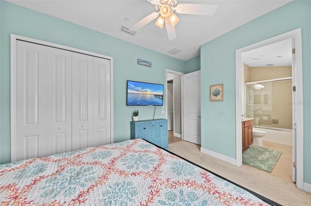 226 SAPPHIRE LAKE DRIVE 201, Bradenton, FL 34209