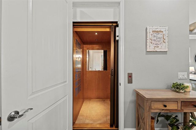 226 SAPPHIRE LAKE DRIVE 201, Bradenton, FL 34209