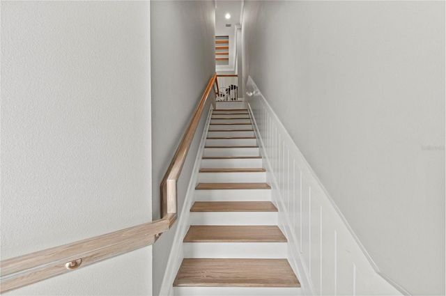 226 SAPPHIRE LAKE DRIVE 201, Bradenton, FL 34209