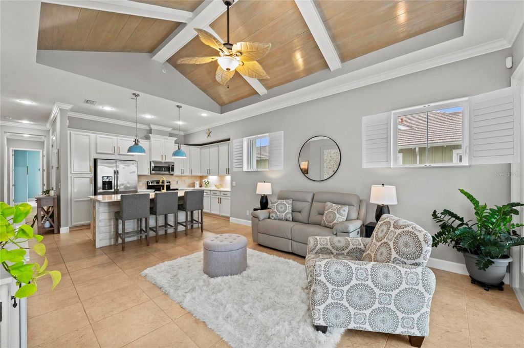 Image 16 of property listing at 226 SAPPHIRE LAKE DRIVE 201, Bradenton, FL 34209