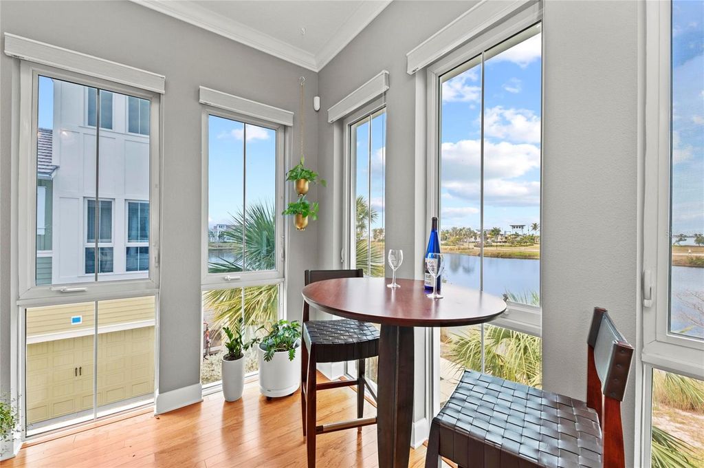 Image 34 of property listing at 226 SAPPHIRE LAKE DRIVE 201, Bradenton, FL 34209