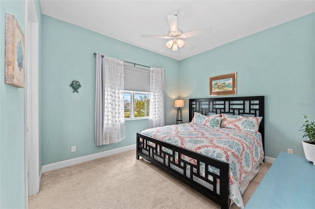 Image 46 of property listing at 226 SAPPHIRE LAKE DRIVE 201, Bradenton, FL 34209