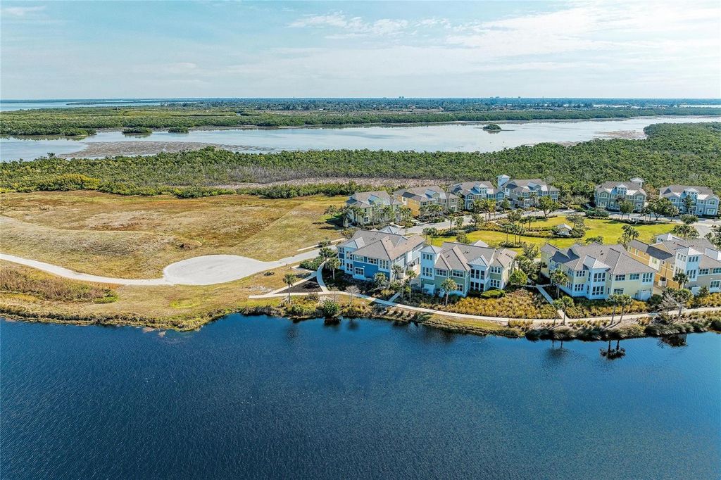 Image 57 of property listing at 226 SAPPHIRE LAKE DRIVE 201, Bradenton, FL 34209