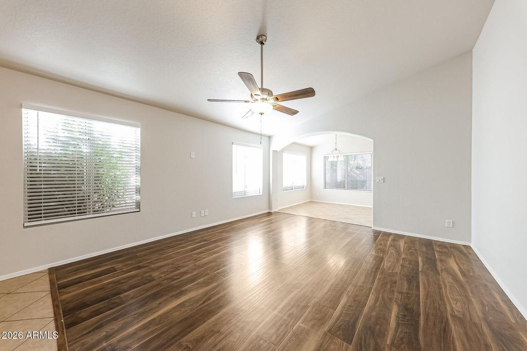4015 W ROSE GARDEN Lane, Glendale, AZ 85308 — photo 4