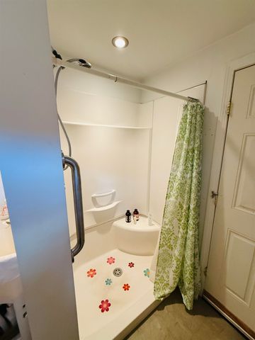 13 Prospect Street, Rockingham, VT 05101