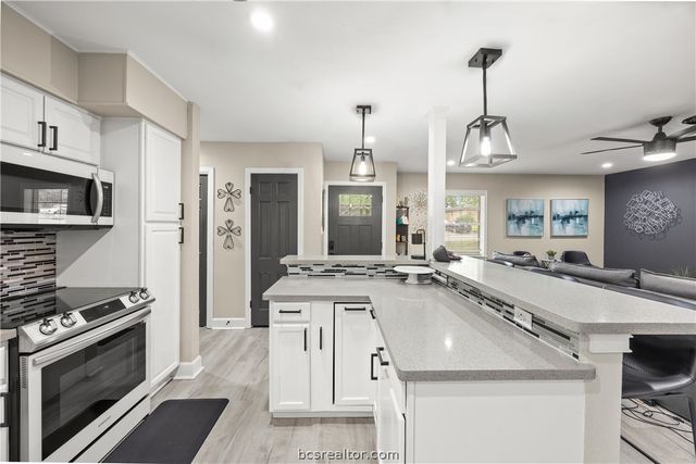 2411 Airline Drive, Brenham, TX 77833