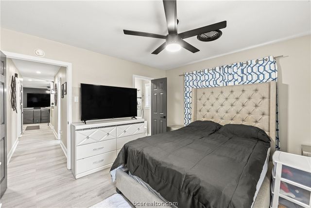 2411 Airline Drive, Brenham, TX 77833