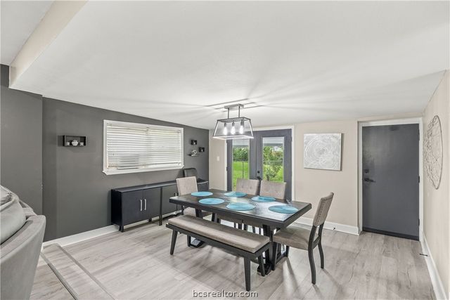 2411 Airline Drive, Brenham, TX 77833