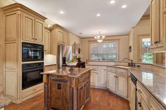 3504 Falcon Court, Denton, TX 76210