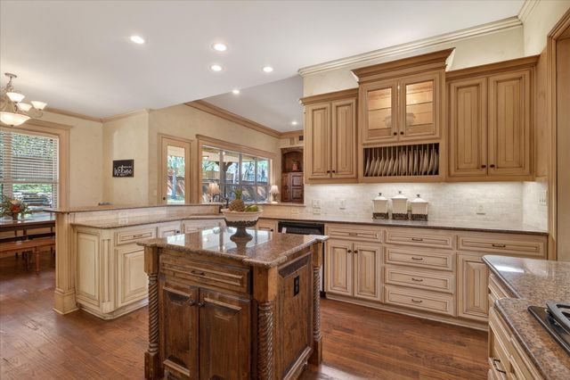 3504 Falcon Court, Denton, TX 76210