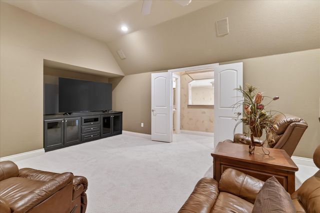 3504 Falcon Court, Denton, TX 76210