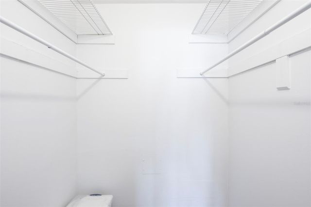 4725 COVE CIRCLE 207, St Petersburg, FL 33708