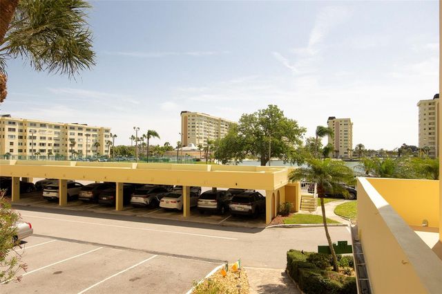 4725 COVE CIRCLE 207, St Petersburg, FL 33708