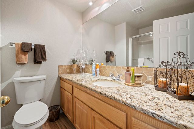 116 Fay Ln, Nampa, ID 83686