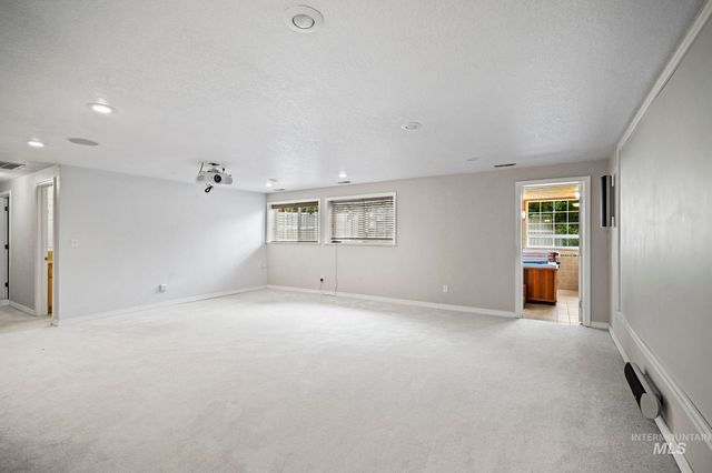 116 Fay Ln, Nampa, ID 83686