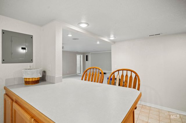 116 Fay Ln, Nampa, ID 83686