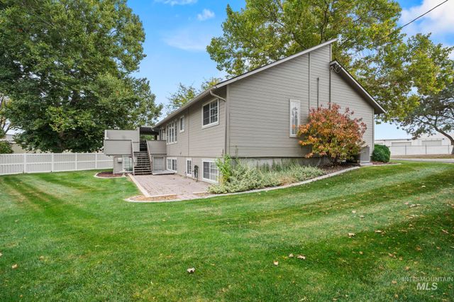 116 Fay Ln, Nampa, ID 83686
