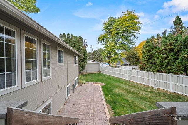 116 Fay Ln, Nampa, ID 83686