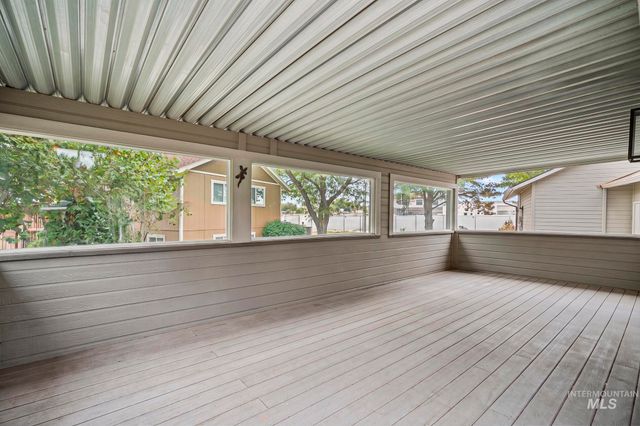 116 Fay Ln, Nampa, ID 83686