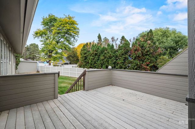 116 Fay Ln, Nampa, ID 83686