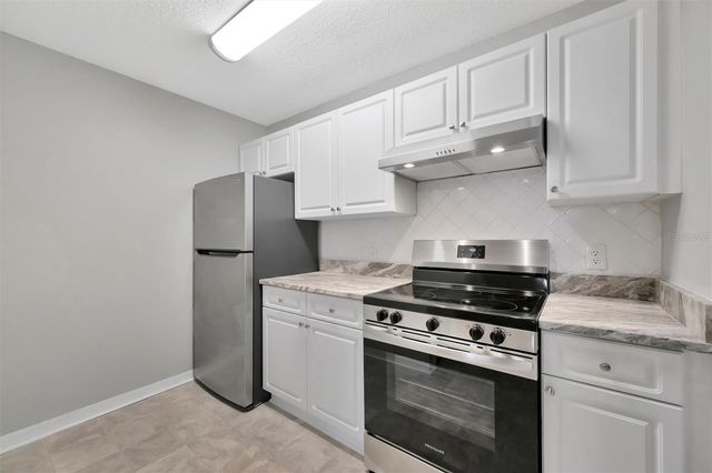 18001 RICHMOND PLACE DRIVE 437, Tampa, FL 33647