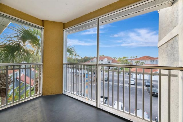 18001 RICHMOND PLACE DRIVE 437, Tampa, FL 33647