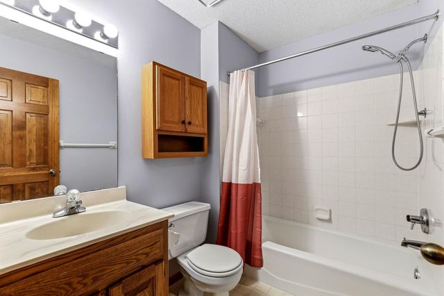7172 Snow Owl Lane, Lino Lakes, MN 55014