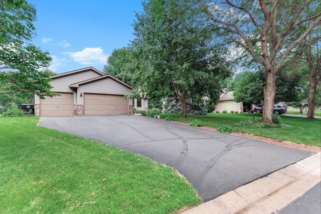 7172 Snow Owl Lane, Lino Lakes, MN 55014