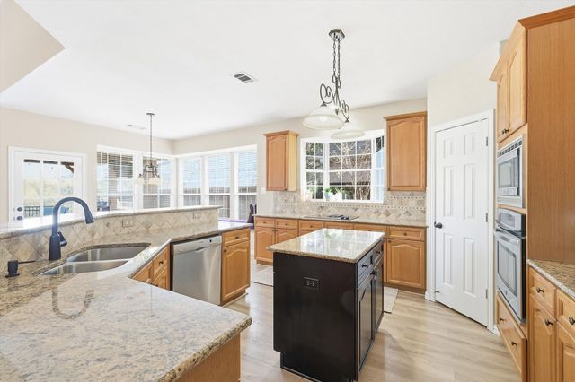 3332 Furlong Drive E, Flower Mound, TX 75022