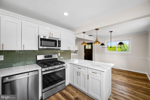 836 JENKINTOWN RD, Elkins Park, PA 19027