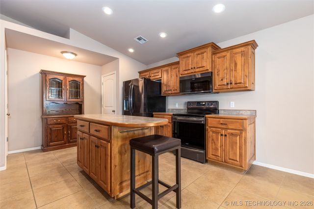 31964 Dogwood Circle, Afton, OK 74331