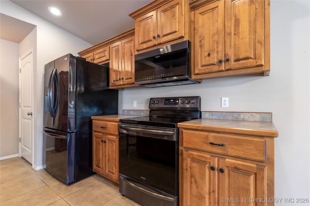 31964 Dogwood Circle, Afton, OK 74331