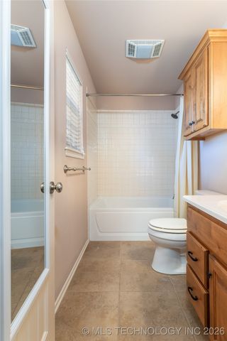 31964 Dogwood Circle, Afton, OK 74331