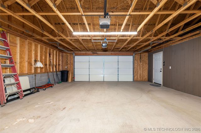 31964 Dogwood Circle, Afton, OK 74331