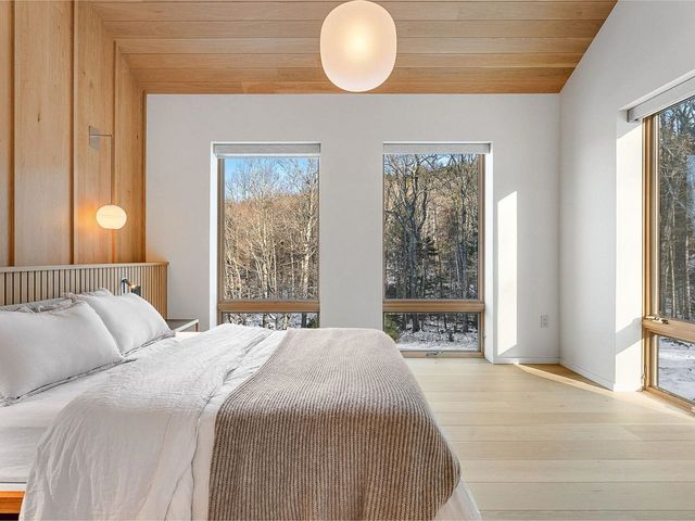 357 Old Quarry Road, Fayston, VT 05673