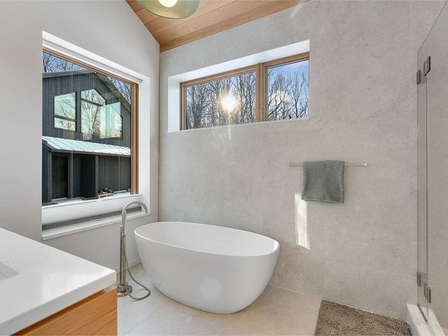 357 Old Quarry Road, Fayston, VT 05673