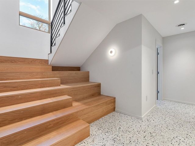 357 Old Quarry Road, Fayston, VT 05673