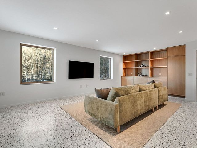 357 Old Quarry Road, Fayston, VT 05673