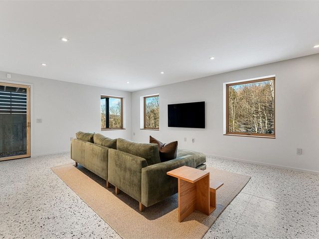 357 Old Quarry Road, Fayston, VT 05673