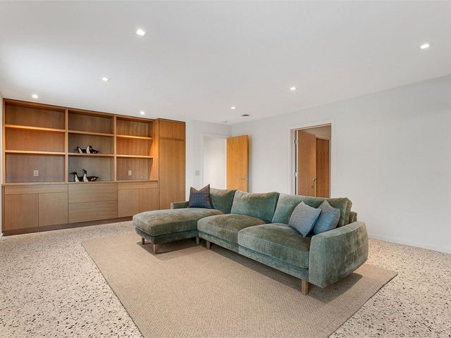 357 Old Quarry Road, Fayston, VT 05673